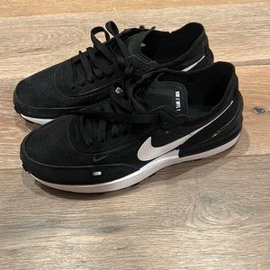 Women’s Nike waffle knit